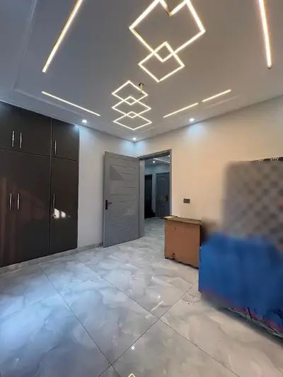 Block F 5 Marla near mosque — prime residential